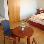 Altstadt Garni בית הארחה באד וינדסהיים