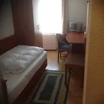 Altstadt Garni 2* באד וינדסהיים