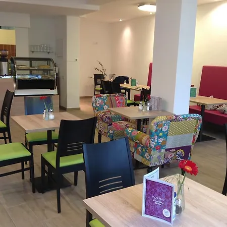 Altstadt Garni Guest house 2*